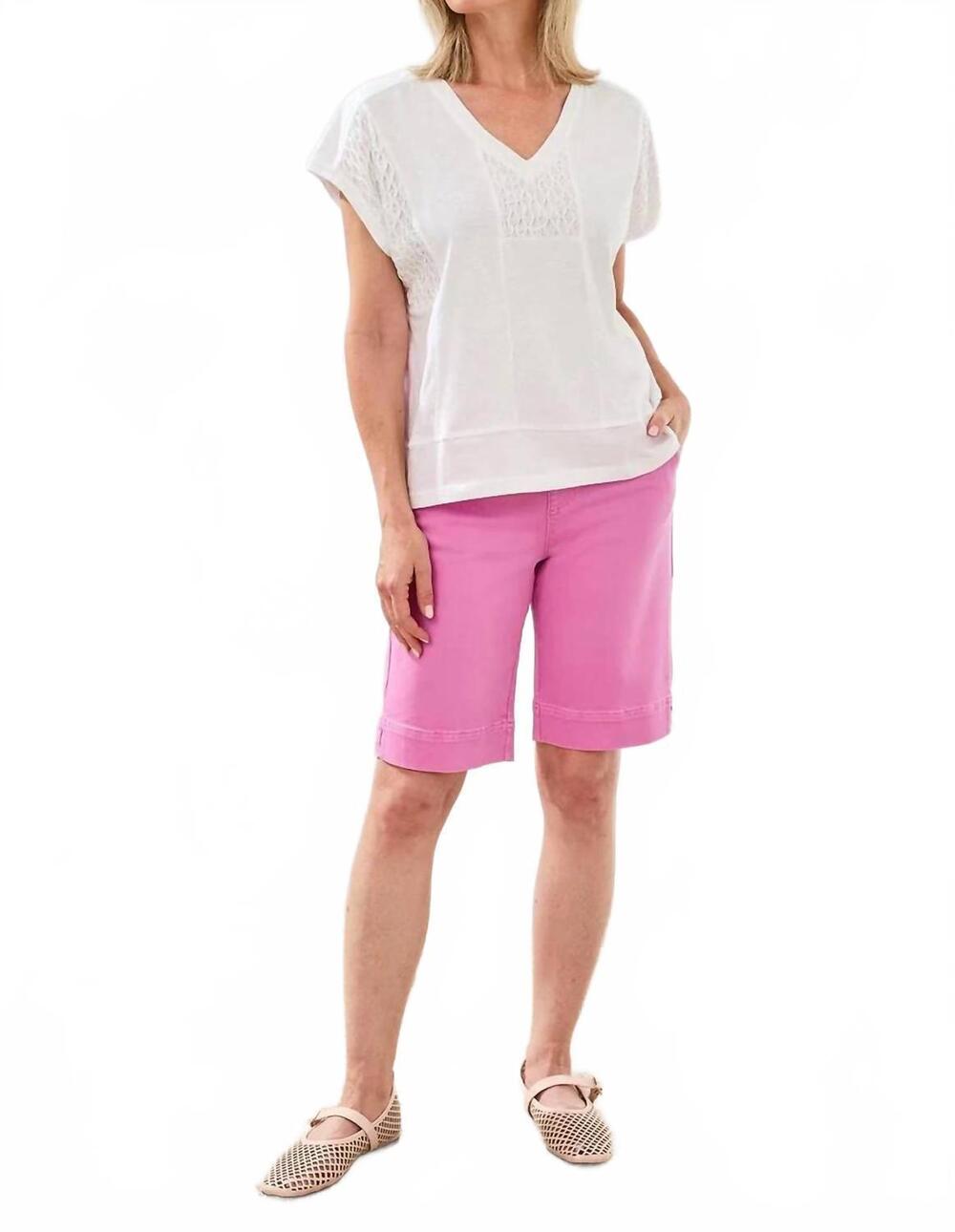 NEW TRIBAL slub knit v-neck cap sleeve top in white